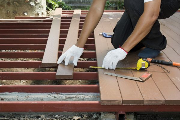 Cost of Custom Deck Installation in West Bloomfield