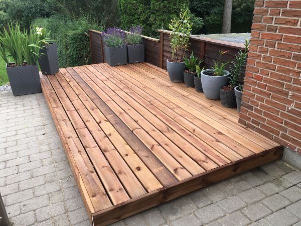 Platform Deck Installation in West Bloomfield